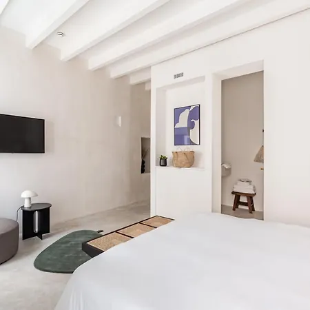 Meem Townhouse Hotel 4*
